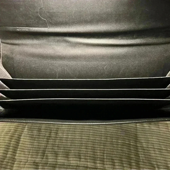 Amiet Swiss Black Leather Portfolio File / Document Bag - Picture 9 of 16